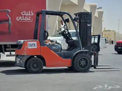 رافعه رافعات رافعة شوكية للايجار 2013 1