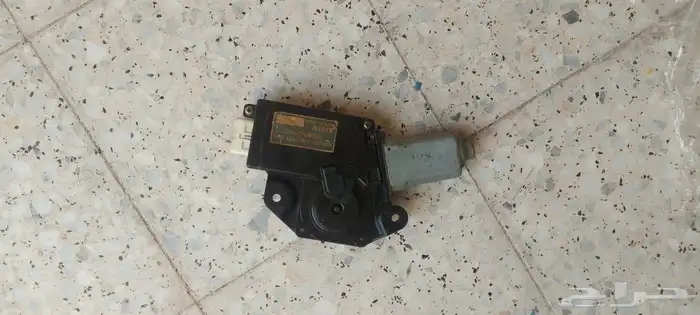 قطع غيار لكزيز ls 400 موديل 1998 الى 2000 10