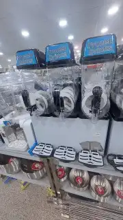 عرض مكينة سلاش او مبراد عصيرات متوفر من وحد حوض ال 3حوض 0