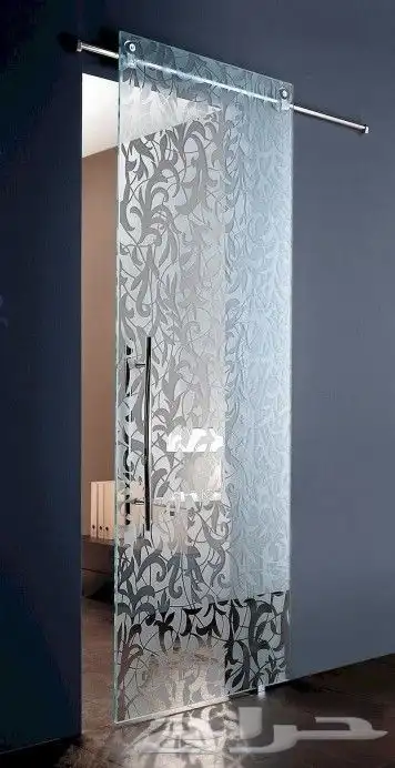 باب بتصميم رمال مصنوع من الألومنيوم والزجاج عيار 12 ملم 1