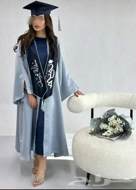 عبايات تخرج 2024بروشات تخرج با الاسم حسب الطلب عبايات تخرج 6
