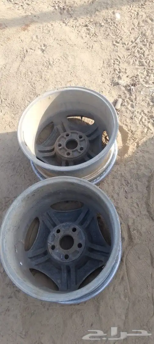 طقم جنوط 4 حيات مستخدم لكزس400موديل2000 2