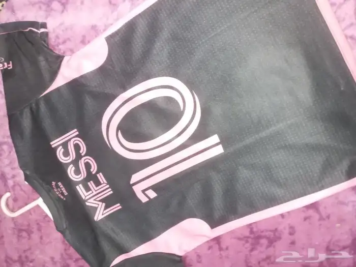 تيشيرت انتر ميامي الاسود جديد 1