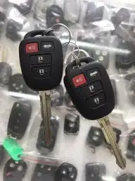 محل مفاتيح جده برمجة ريموت بصمه فتح سيارات 7