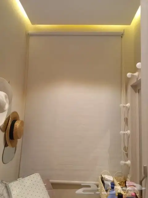 ستائر رول جاهزه بلك أود عازل 2