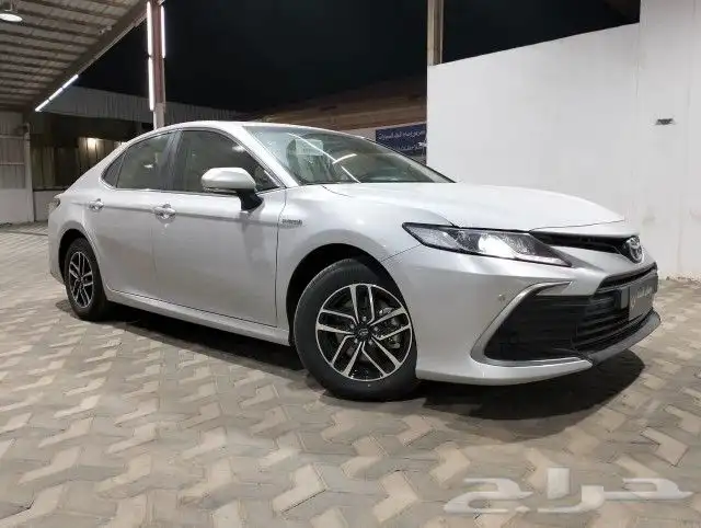 تويوتا كامرى LE مطور هايبرد موديل 2024 9