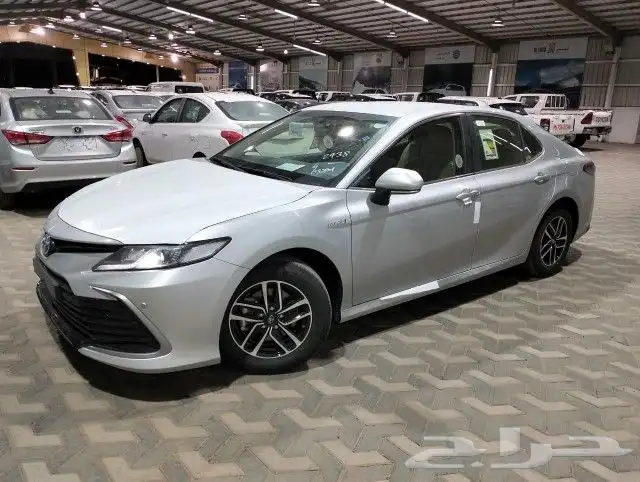 تويوتا كامرى LE مطور هايبرد موديل 2024 2