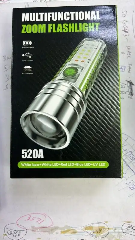 كشاف مصباح LED قابل للشحن 0