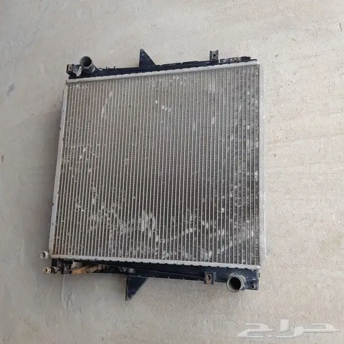 للبيع قطع غيار فورد ماونتنير 2003 مستعمله ونظيفه 7