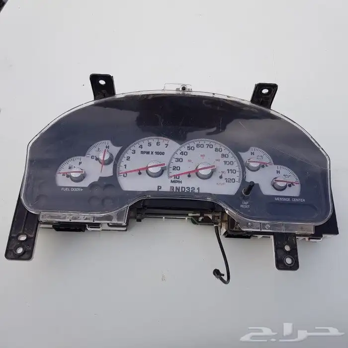 للبيع قطع غيار فورد ماونتنير 2003 مستعمله ونظيفه 4