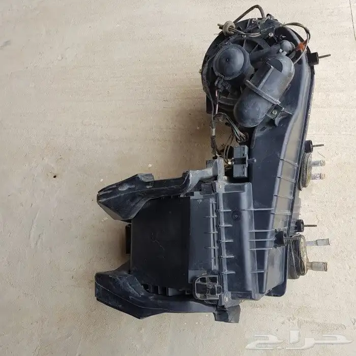 للبيع قطع غيار فورد ماونتنير 2003 مستعمله ونظيفه 30