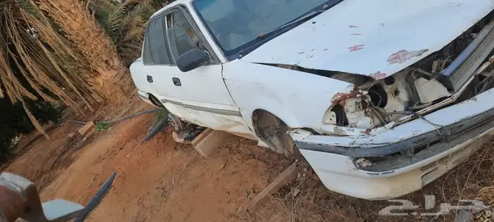 للبيع كورلا موديل 90 مصدومه مسقطة لوحاتها موقعها وادي الدوسر 3