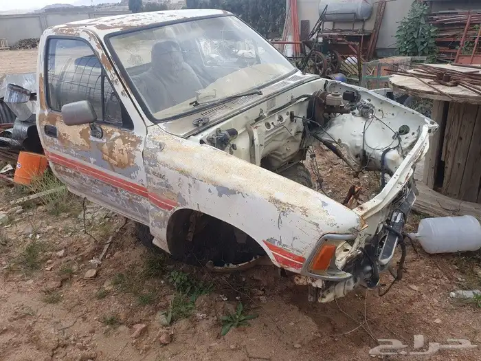 غمارة هايلوكس تشليح للبيع 0