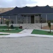 خيام ملكيه مجالس قرميد سندويش بلن مظلات مواقف مظلات مدارس 19