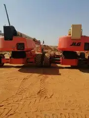مان لفت كرين رافعات شوكية جي سي بي سيزر لفت للإيجار 9