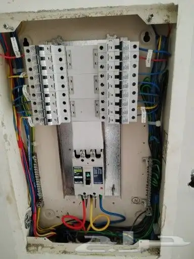 كهربائي جازان تأسيس وتطبيق فنادق عماير شقق موجود سياره 24 سا 8