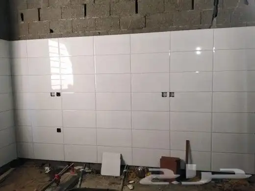 مبلط 8