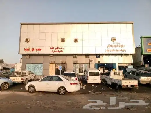 تركيب لوحات حروف بارزه وكلادنج وجهات محلات استكرات طباعه وتر 2