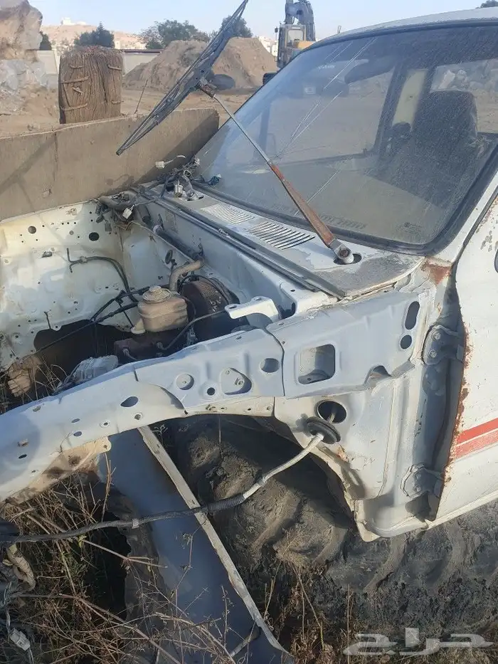 غمارة هايلوكس تشليح للبيع 6