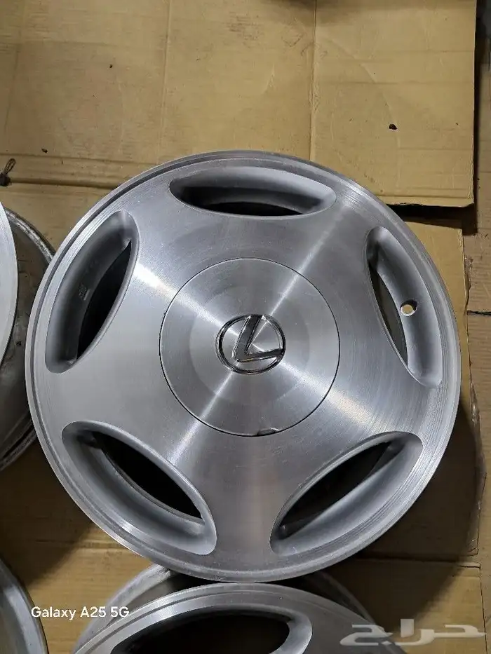 جنوط لكزس 400 موديل 98 اصلي وكاله شدبلد 1