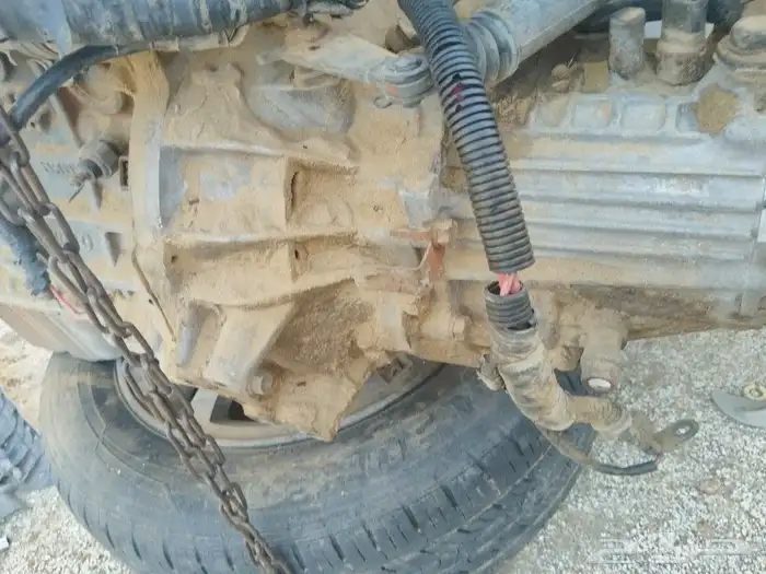 للبيع قطع لنترا 2005 26