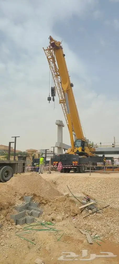 forklifts telehandler 0