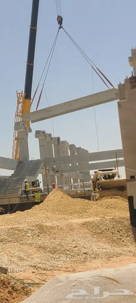 معدات ثقيله Forklifts Cranes And a caesar turnip Marleft jcb 0