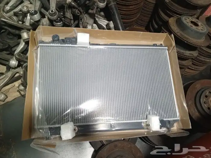 مركز دبي لبيع قطع غيار لكزس مستعمل وجديد 0