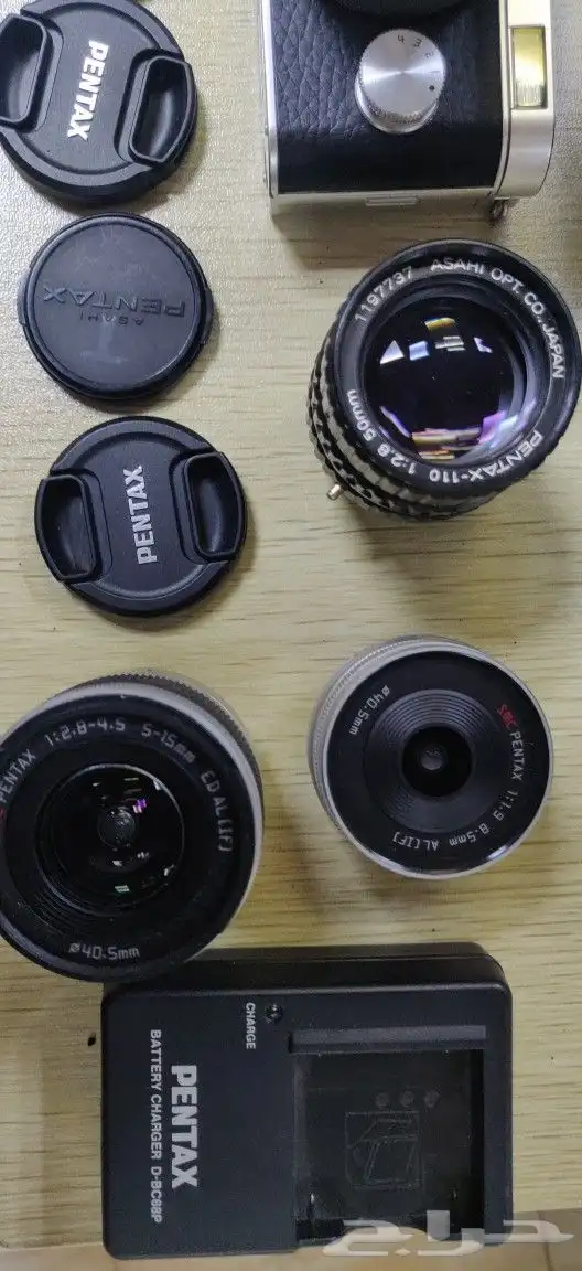Pentax Q-S1 المعروفة يجي معها 4 عدسات للبيع أو البدل 2