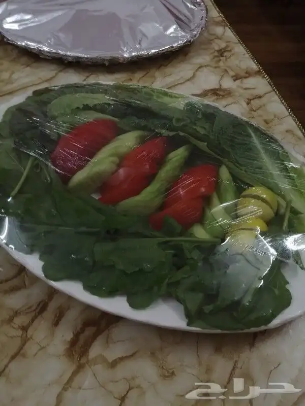 طبخ منزلي أسر منتجه كبسه حمراء _مندي. رز ودجاج صحن خضار 6