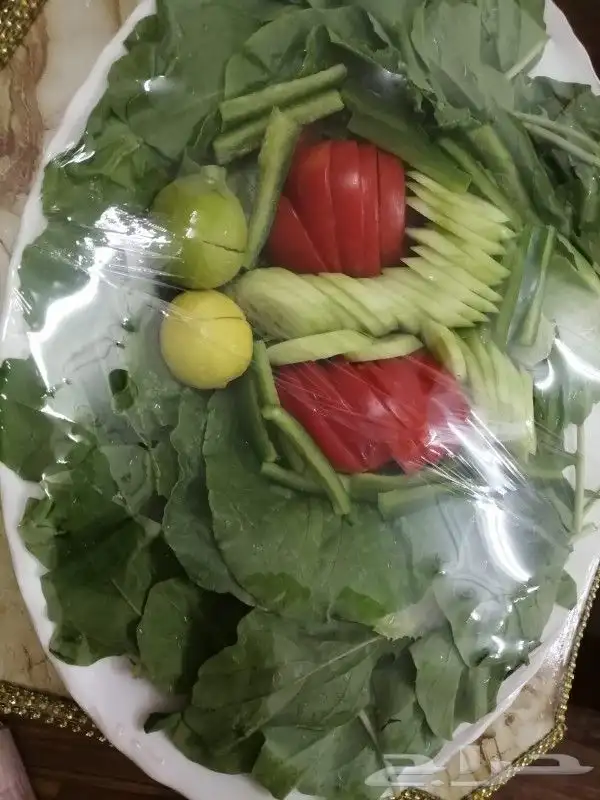 طبخ منزلي أسر منتجه كبسه حمراء _مندي. رز ودجاج صحن خضار 9