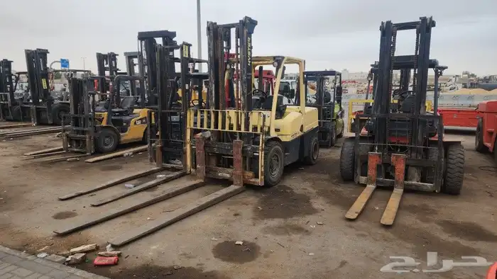 رافعه شوكيه للايجار بجمي الحجام فوركلفت forklift فورك لفت 1
