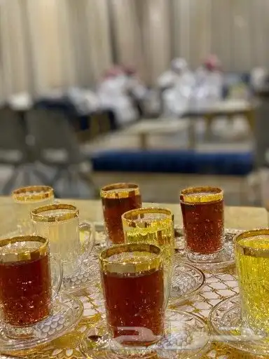 قهوجي وصبابين جده وضوحيها 3