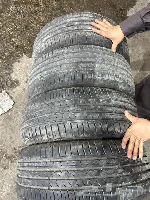 جنوط كامري هايبر صيني مع الكفرات جديد استخدام اقل من شهر 6
