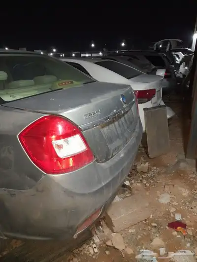 نسيان التيما 2010 و1014 وجيلى حجم6 موديل 2014 0