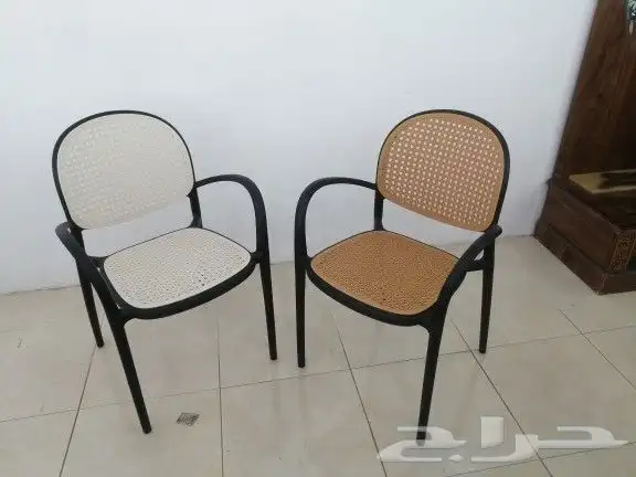 كراسي بلاستيك فيبر صبه 20