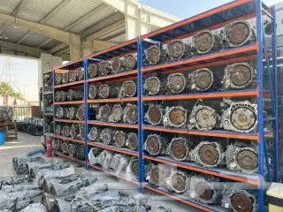 كيرات مستوردة  اوتوماتيك وعادي  مع تركيب وزيت وضمان 8