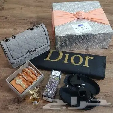 هدايا عيديه رجاليه ونسائيه هدايا مميزه تغليف وتقديم جميل 26