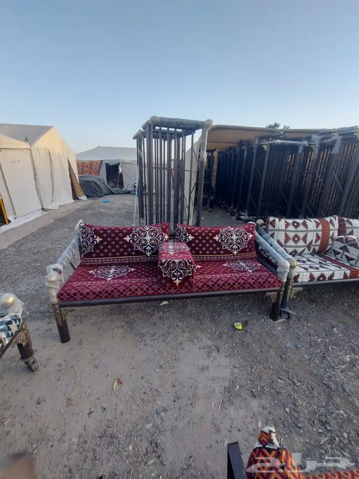 كراسي طاولات 2