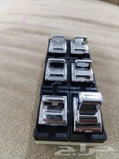 ازارير لينكون تاون كار 1989 جديده 0