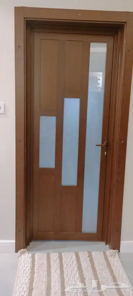 Aluminum door with wooden color 5
