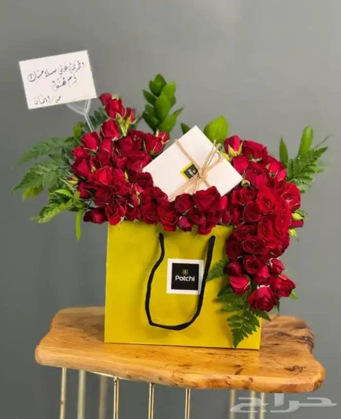 سلاسل نسائي مع ورد حسب الطلب 8