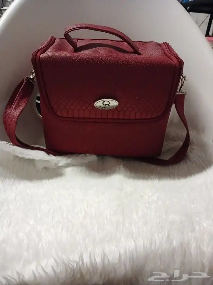 شنطة مكياج 2