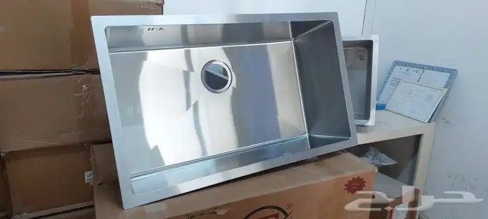 فني المنيوم 8