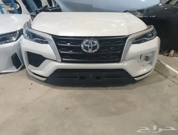 واجهة فورشينر من 2021 الى 2024 0