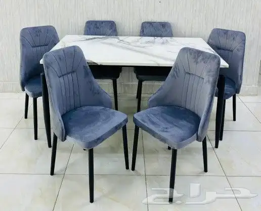 طاولات طعام جودة ممتازة جديد بلكرتون 8