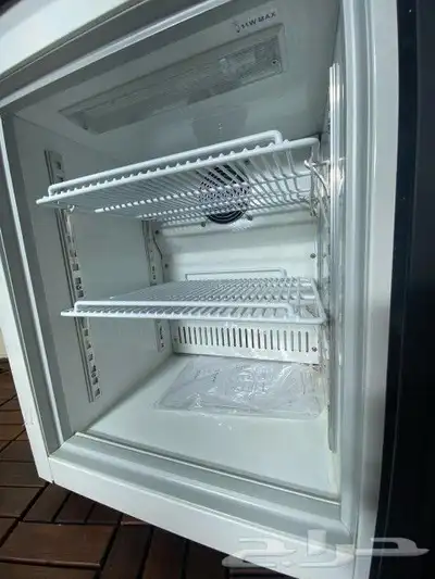 ثلاجة عصيرات و حلئ و شوكلاتة 2