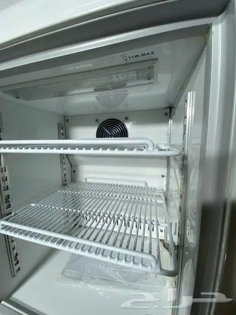 ثلاجة عصيرات و حلئ و شوكلاتة 4