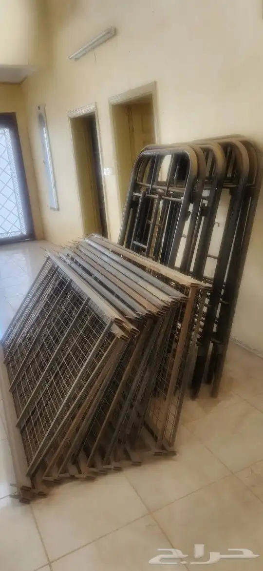 اثاث للبيع متنوع 18