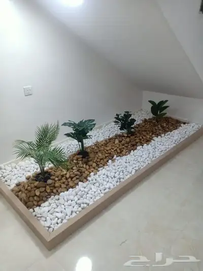 بحص ديكوري تحت الدرج 0